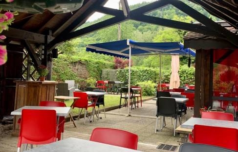 Le restaurant - Chez Maman - Restaurant Villars-Sous-Dampjoux - restaurant sympa VILLARS-SOUS-DAMPJOUX